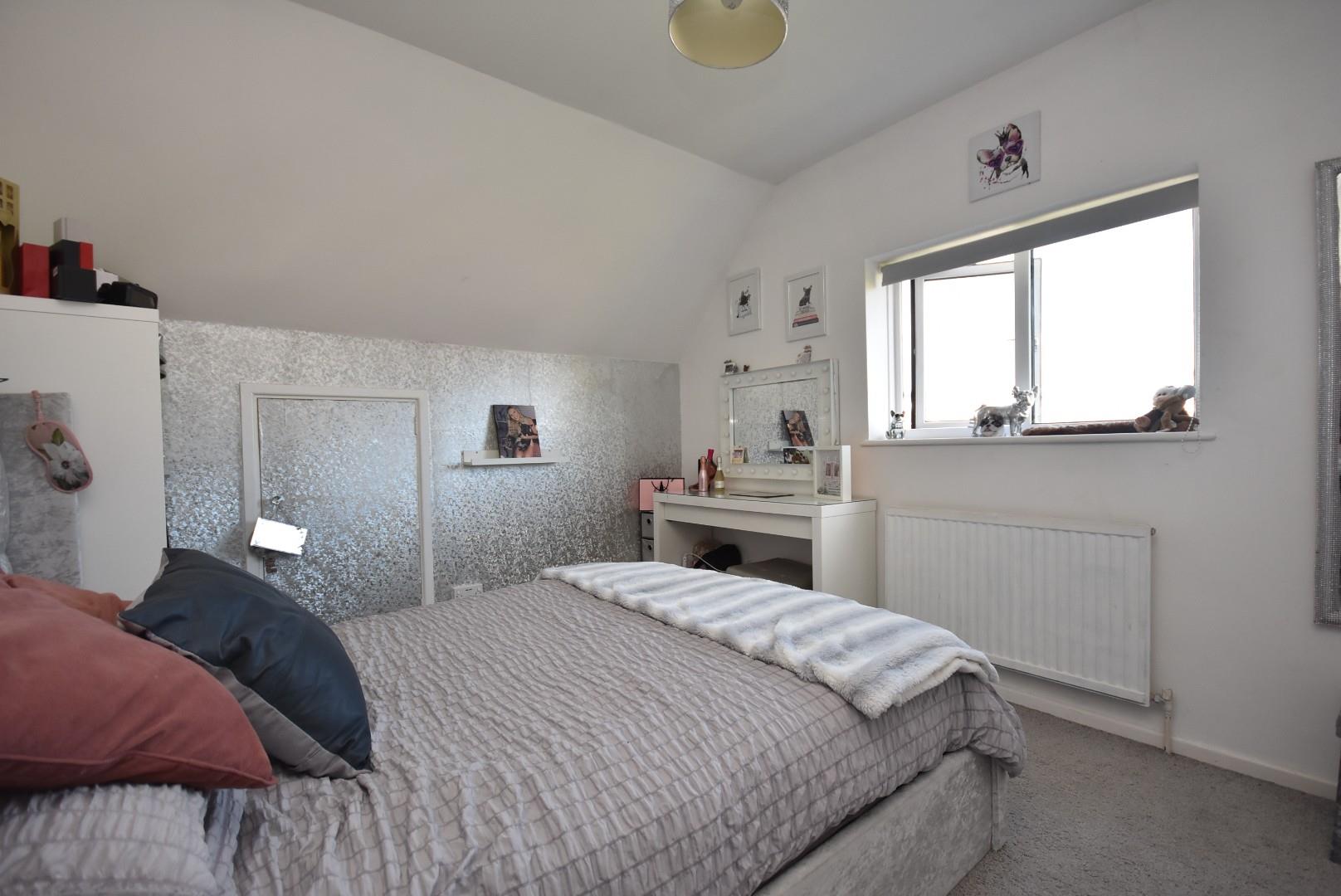 12 Stradling Close, Sully, CF64 5HU